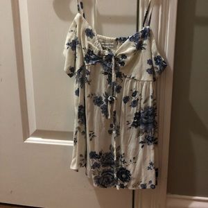 American Eagle white floral tank size XS